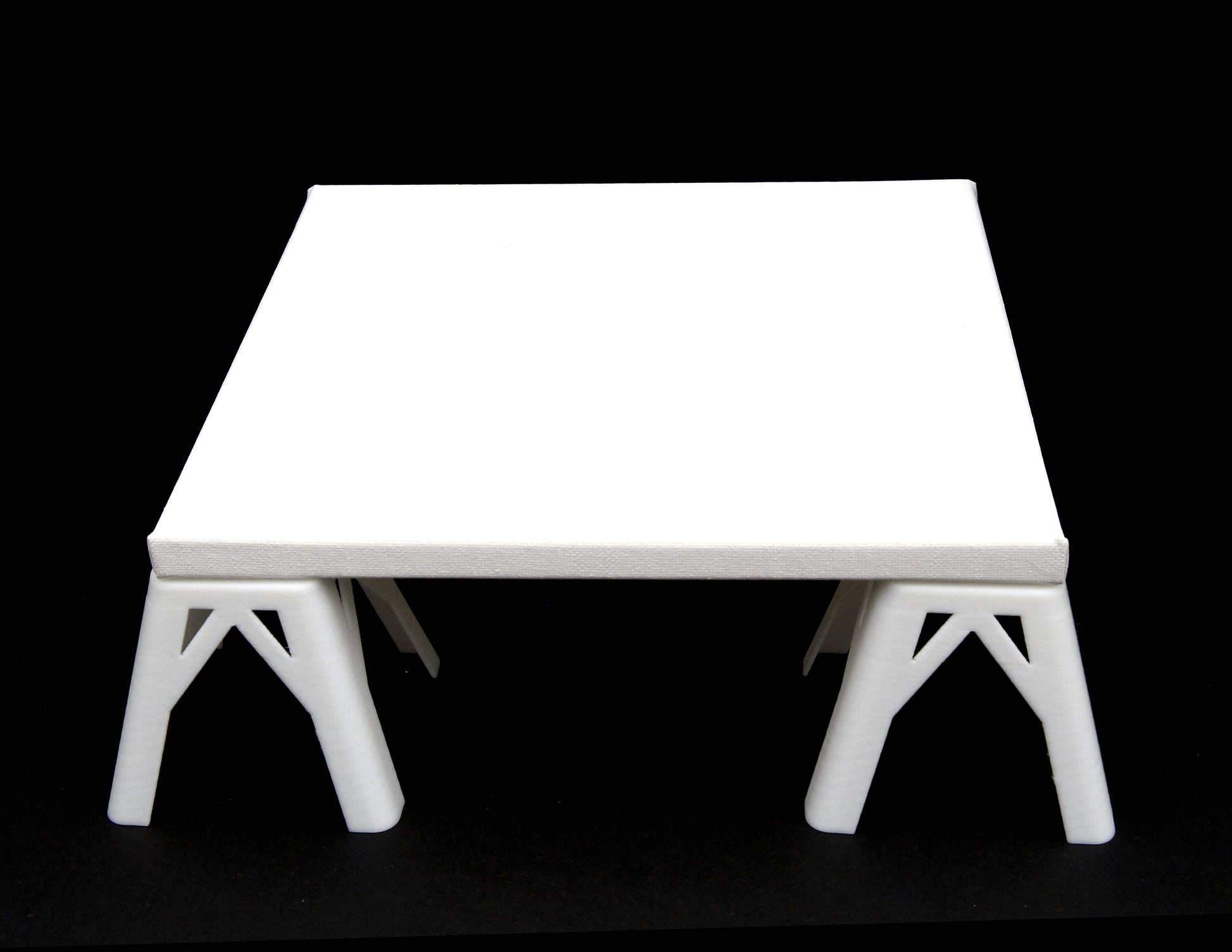 Canvas Riser Stands 3